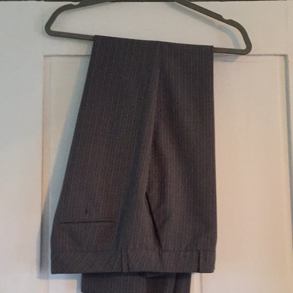 New York and company trousers.